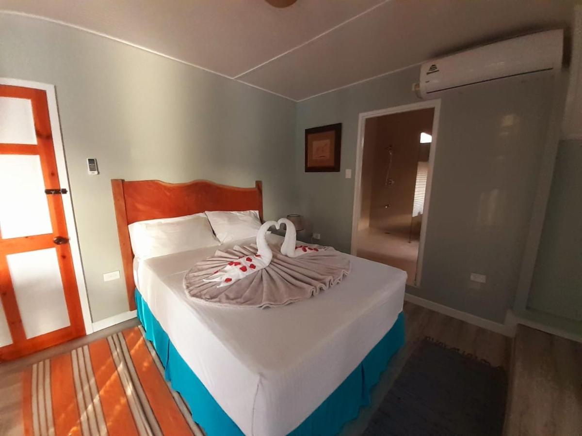 Castara Inn Buitenkant foto